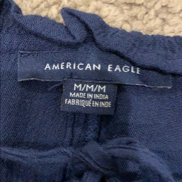 Silky floral embroidered top - Picture 2 of 4